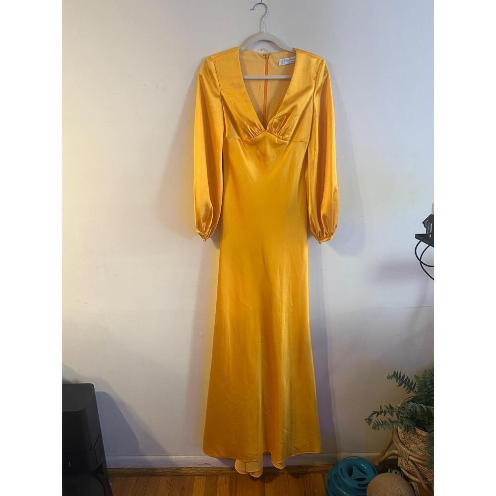 NWT Ieena For MacDuggal Yellow Long Sleeve‎ VNeck Satin Dress Sz 0 **see details